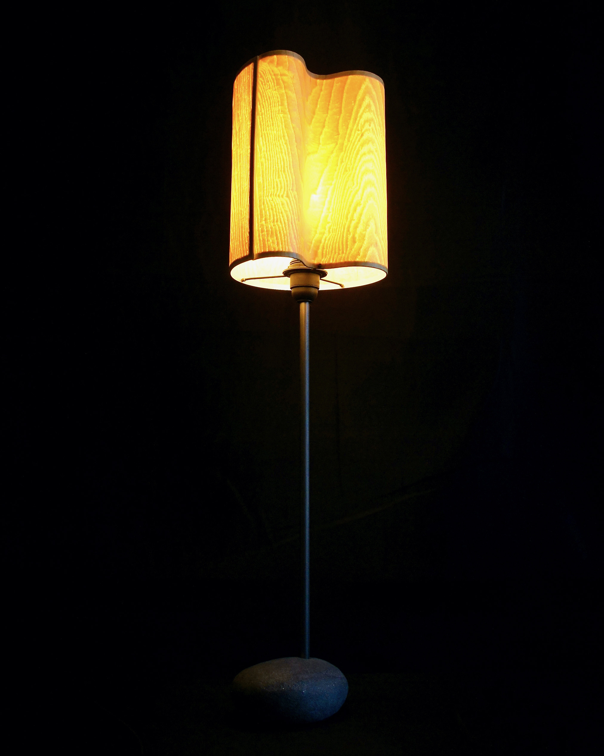 Lampe à poser, Frêne - Goë Luminaires